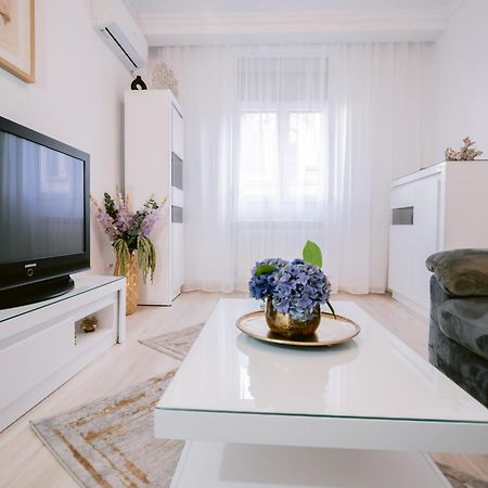 Apartament Historic Bucharest Hideway Zewnętrze zdjęcie