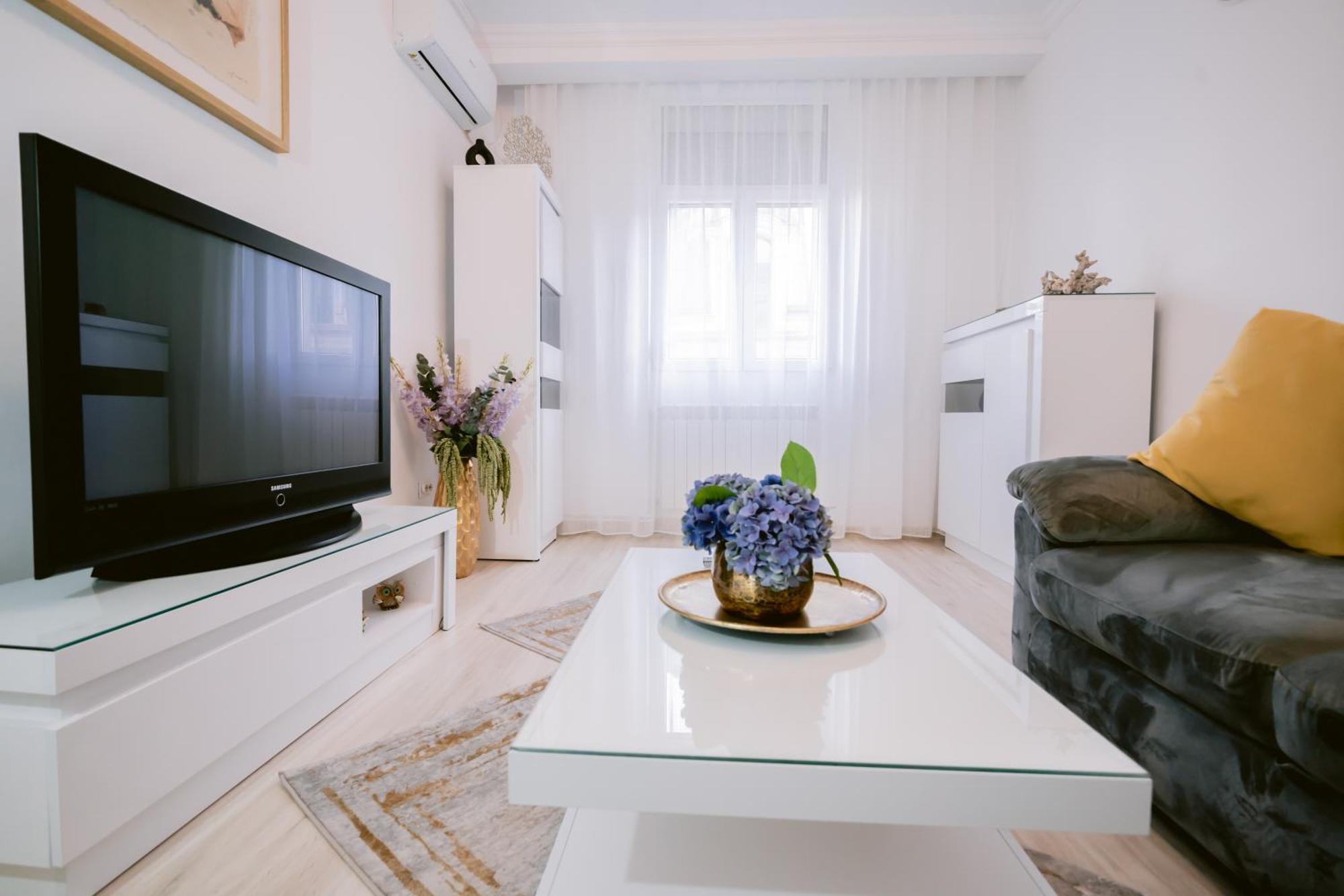 Apartament Historic Bucharest Hideway Zewnętrze zdjęcie